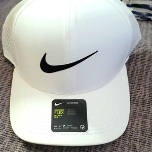 NIKE White Fitted Hat